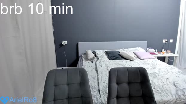 ariel_rouse kissing Webcam SHOW @ Chaturbate 09-01-2026
