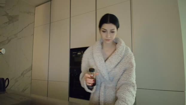 milla_bella Show Webcam SHOW @ Chaturbate 15-01-2026