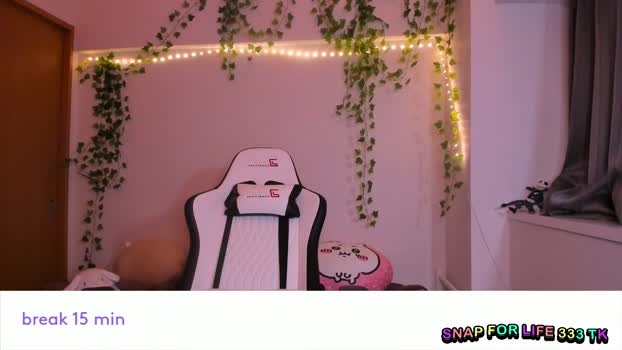 vivian_qwerty Pretty Webcam SHOW @ Chaturbate 19-01-2026