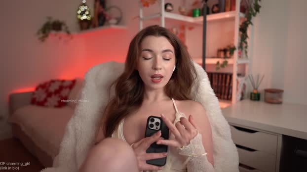 charming_girls lick Webcam SHOW @ Chaturbate 19-01-2026