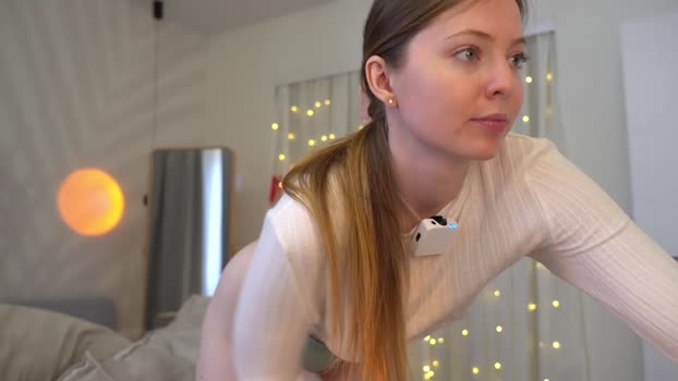 mona_elisa legs Webcam SHOW @ Chaturbate 20-01-2026