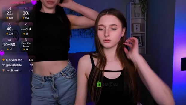 flora_ri ass Webcam SHOW @ Chaturbate 24-01-2026