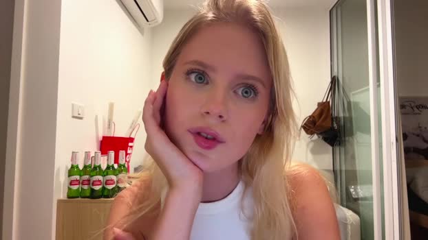 laraineprada sex Webcam SHOW @ Chaturbate 26-01-2026