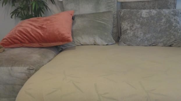 malenahot525 spanking Webcam SHOW @ Chaturbate 28-01-2026