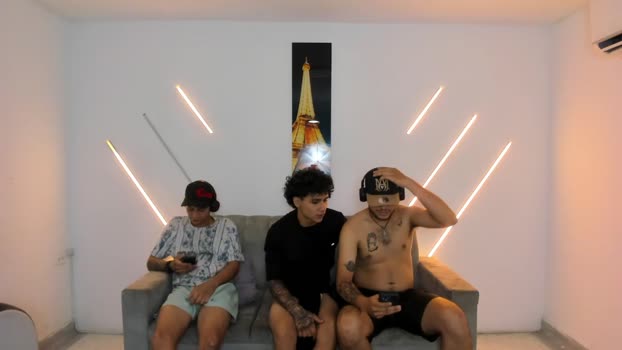 nympho_nathy_sophi gag Webcam SHOW @ Chaturbate 27-01-2026