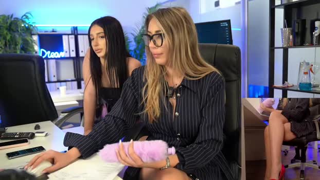 babesgowild toys Webcam SHOW @ Chaturbate 29-01-2026