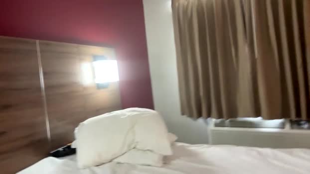 deepthroatqueen33 sexygirl Webcam SHOW @ Chaturbate 28-01-2026
