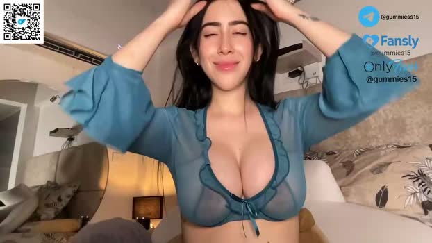 _gummies15 natural Webcam SHOW @ Chaturbate 01-02-2026