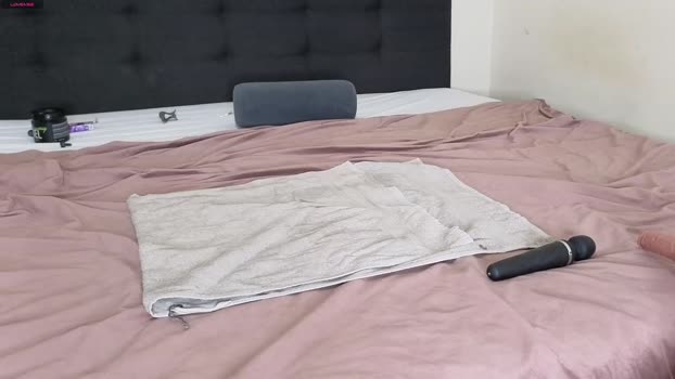 lenoreandjasonsroom big Webcam SHOW @ Chaturbate 01-02-2026