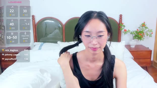 harriethelen kiss Webcam SHOW @ Chaturbate 03-02-2026