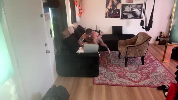 lolaandthegun sex Webcam SHOW @ Chaturbate 05-02-2026