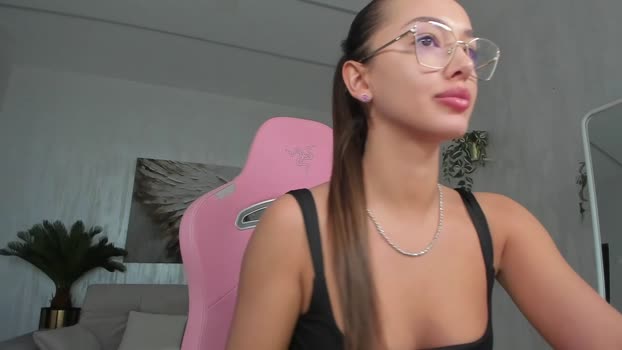 tiffanyhouston_ fuckass Webcam SHOW @ Chaturbate 09-02-2026