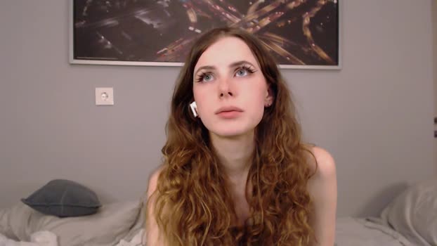 kitkatsweetspot Video Webcam SHOW @ Chaturbate 09-02-2026