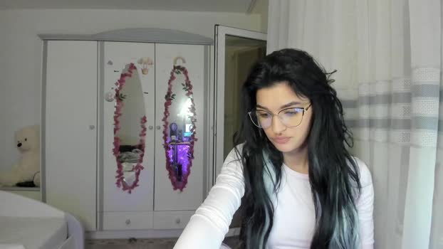 maya_and_guests sexyfeet Webcam SHOW @ Chaturbate 15-02-2026