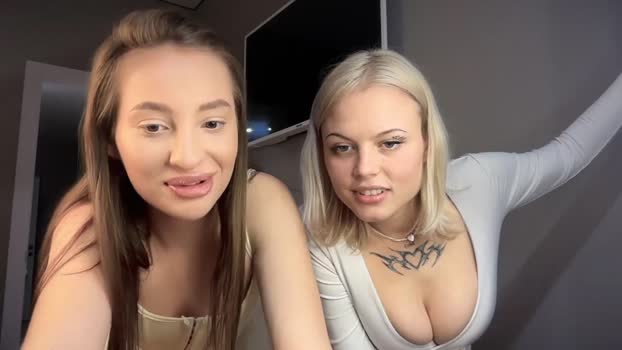 roselunes strip Webcam SHOW @ Chaturbate 15-02-2026