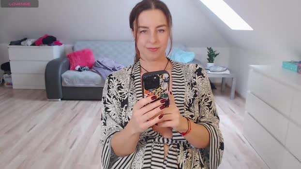 emerald_kittycat bigtoys Webcam SHOW @ Chaturbate 19-02-2026