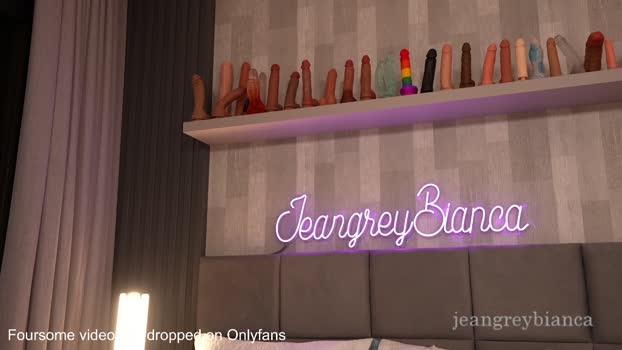 jeangreybianca bigass Webcam SHOW @ Chaturbate 18-02-2026