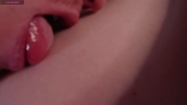 wetmafia kissing Webcam SHOW @ Chaturbate 19-02-2026