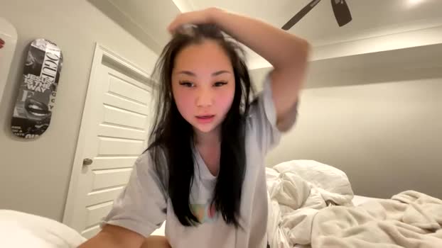 emilychoi suckcock Webcam SHOW @ Chaturbate 20-02-2026