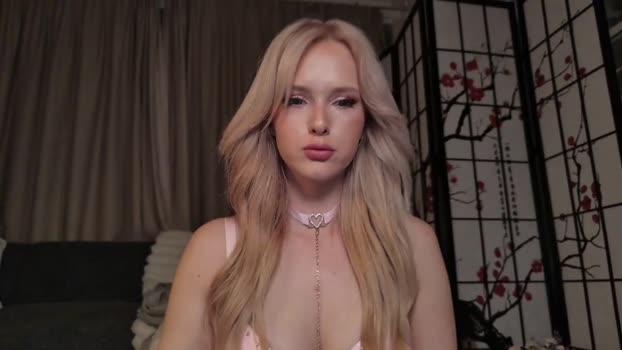 collegedormsluts kissing Webcam SHOW @ Chaturbate 21-02-2026