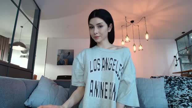 milla_bella lick Webcam SHOW @ Chaturbate 25-02-2026