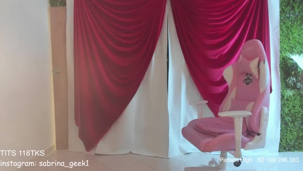 sabrina_geek lickpussy Webcam SHOW @ Chaturbate 25-02-2026