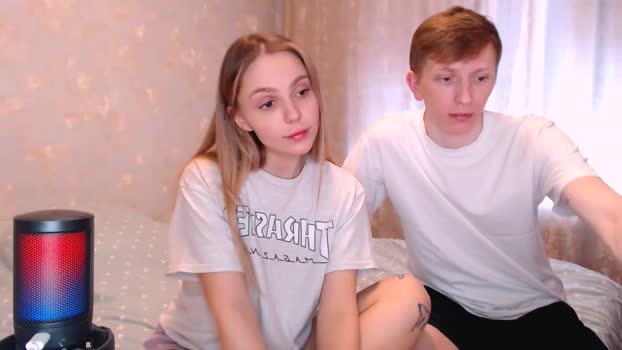 julsweet strip Webcam SHOW @ Chaturbate 26-02-2026