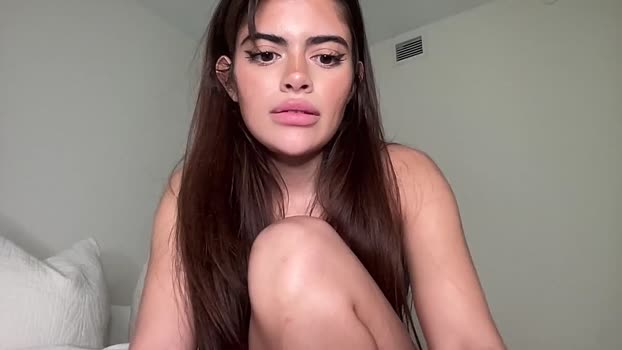 poutyselena fuckhard Webcam SHOW @ Chaturbate 28-02-2026
