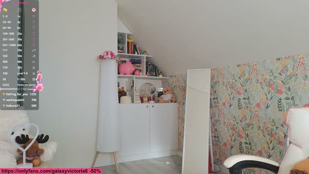 brilliantvictoria fingers Webcam SHOW @ Chaturbate 05-03-2026