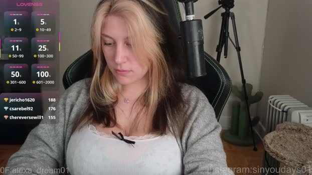 alexa_dream toy Webcam SHOW @ Chaturbate 05-03-2026