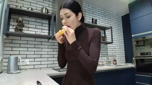 milla_bella spank Webcam SHOW @ Chaturbate 15-03-2026