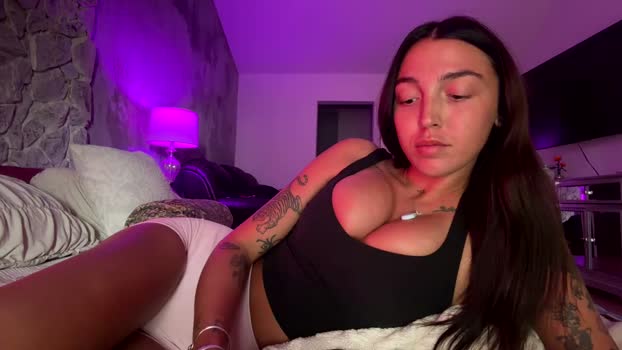 emilyyyt sucktits Webcam SHOW @ Chaturbate 17-03-2026