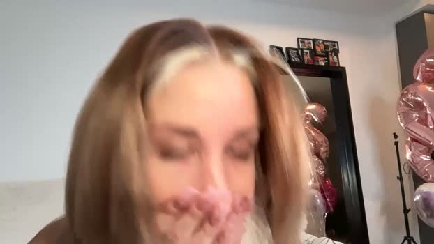 xxlissaxo suckshow Webcam SHOW @ Chaturbate 19-03-2026