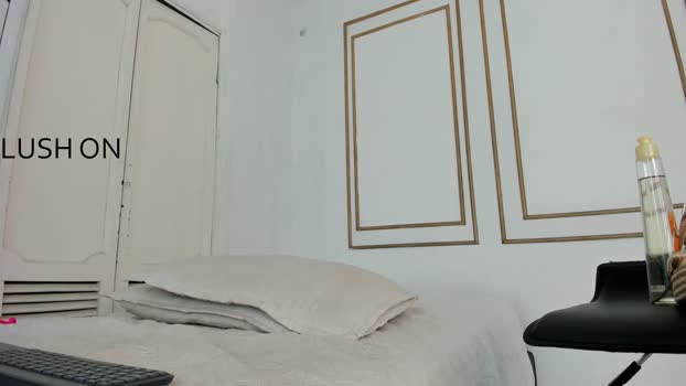 emily_gaviria1 Topless Webcam SHOW @ Chaturbate 19-03-2026