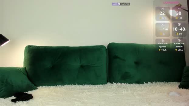 intrigueeme strip Webcam SHOW @ Chaturbate 19-03-2026