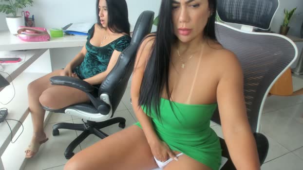 emillybrowm bigtoys Webcam SHOW @ Chaturbate 20-03-2026