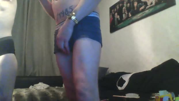 twice_my_age cute Webcam SHOW @ Chaturbate 25-03-2026
