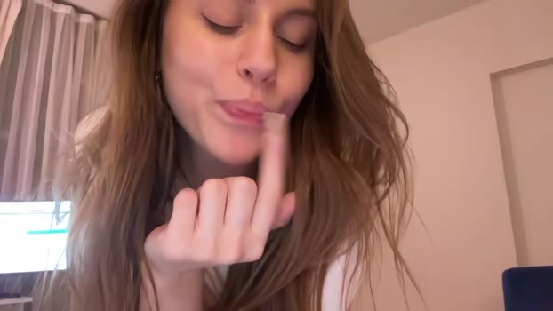 she001 striptease Webcam SHOW @ Chaturbate 27-03-2026