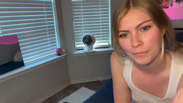 elliee81 lickpussy Webcam SHOW @ Chaturbate 30-03-2026