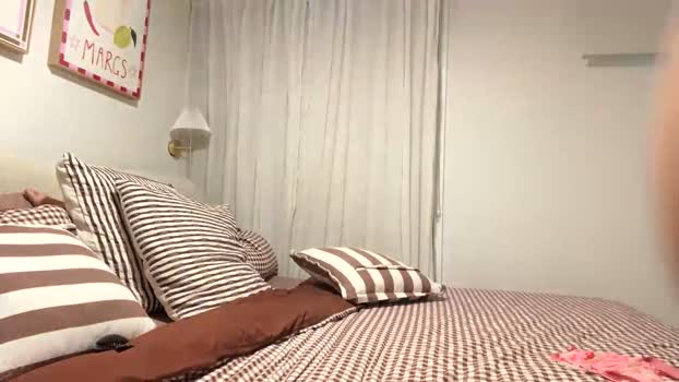 megatease natural Webcam SHOW @ Chaturbate 31-03-2026