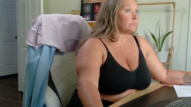curiouscouple3143 sexygirl Webcam SHOW @ Chaturbate 31-03-2026