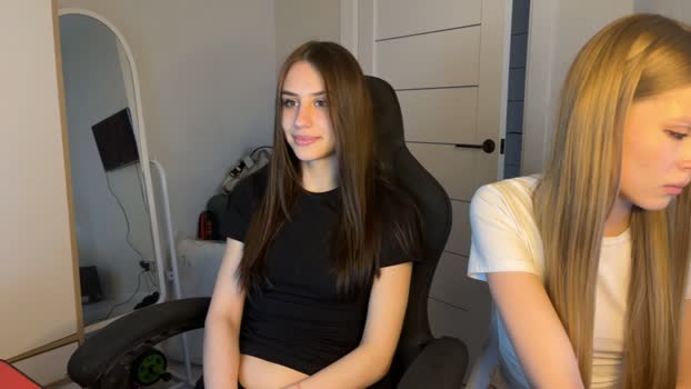 vx_arina sexykitty Webcam SHOW @ Chaturbate 02-04-2026