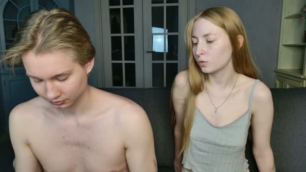 lessyxjhony fingering Webcam SHOW @ Chaturbate 03-04-2026