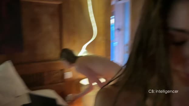 wellicaren fuckass Webcam SHOW @ Chaturbate 04-04-2026