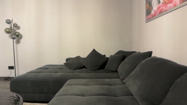 aviebby suckshow Webcam SHOW @ Chaturbate 04-04-2026
