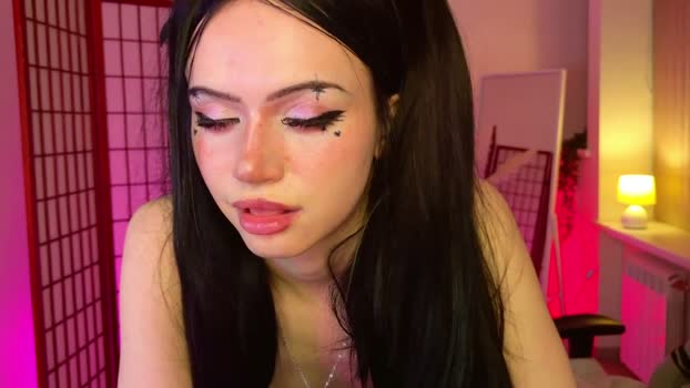dark_diva fingers Webcam SHOW @ Chaturbate 08-04-2026