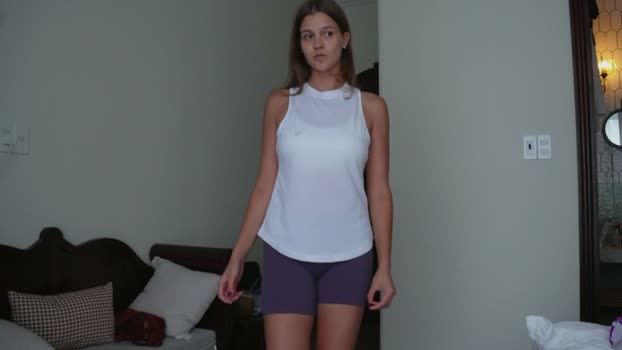 eli_sunshine playtime Webcam SHOW @ Chaturbate 08-04-2026