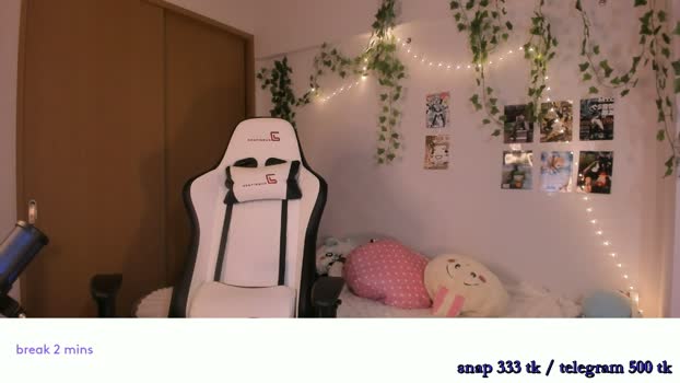 vivian_qwerty moan Webcam SHOW @ Chaturbate 08-04-2026