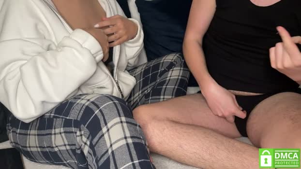 naughtysecretsde tits Webcam SHOW @ Chaturbate 08-04-2026