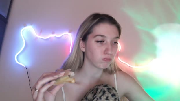 honeyveil cute Webcam SHOW @ Chaturbate 13-04-2026
